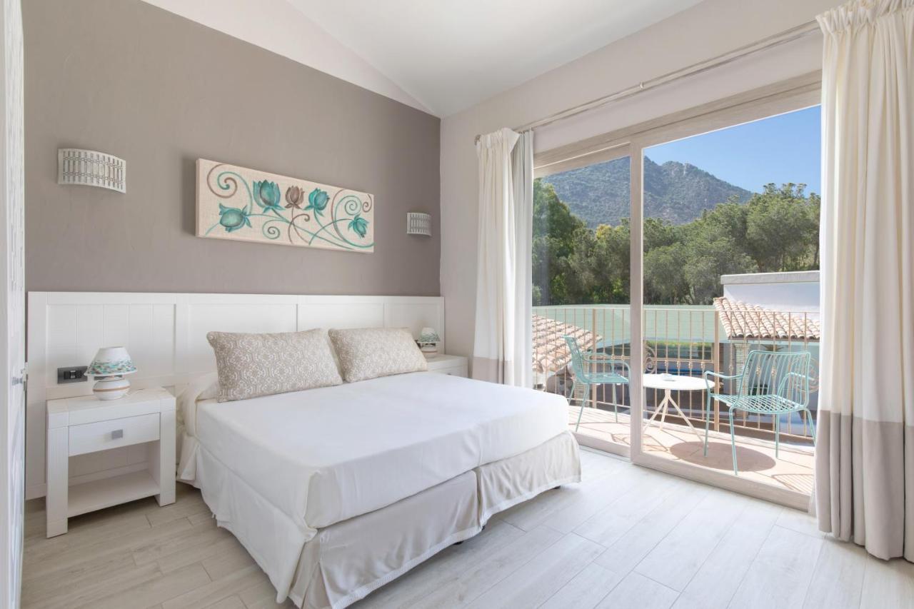 Eliantos Boutique & Santa Margherita di Pula