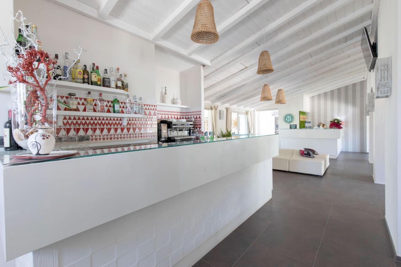Eliantos Boutique & Santa Margherita di Pula