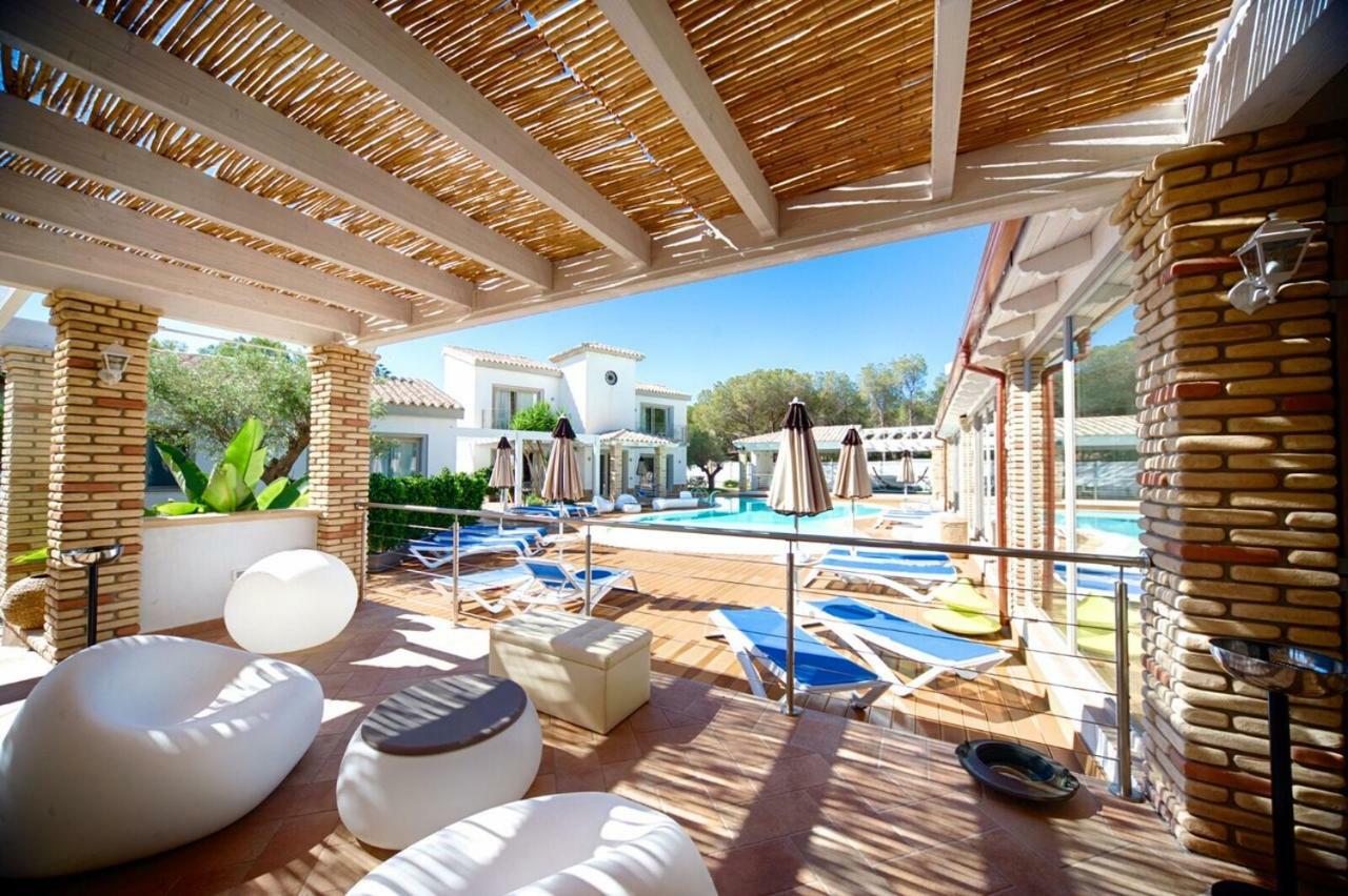 Eliantos Boutique & 4*