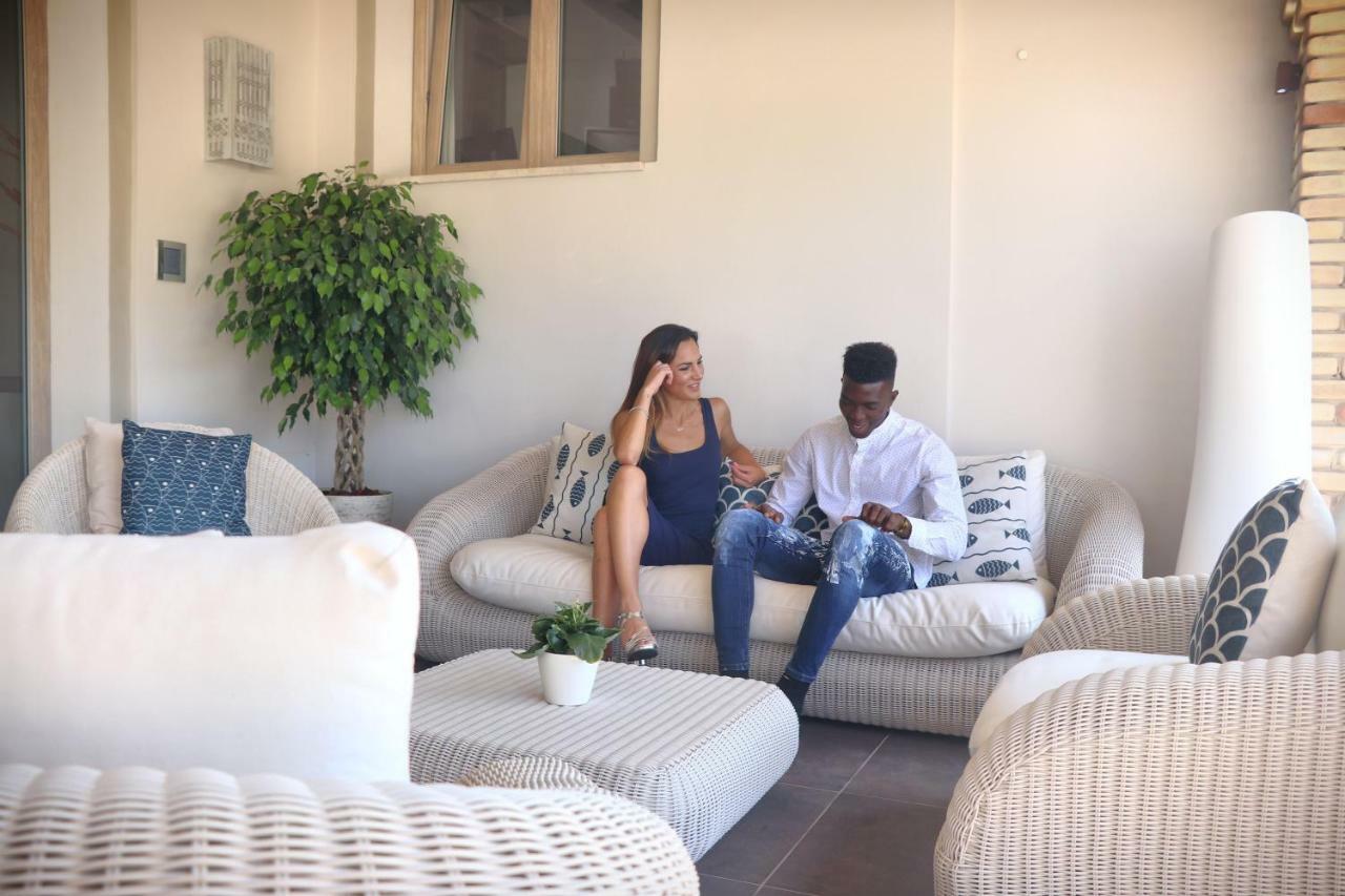 Eliantos Boutique & 4*